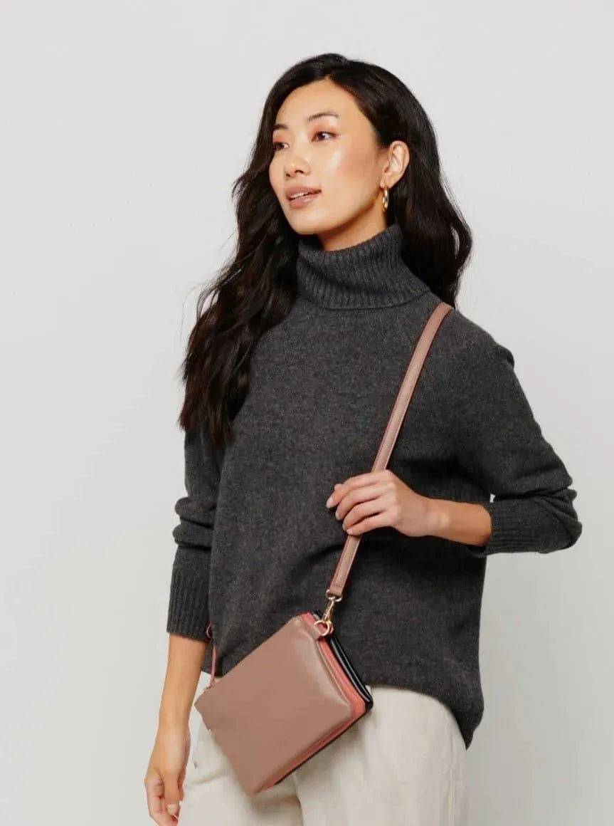 Chelsea Mersi Trio Crossbody - Taupe.