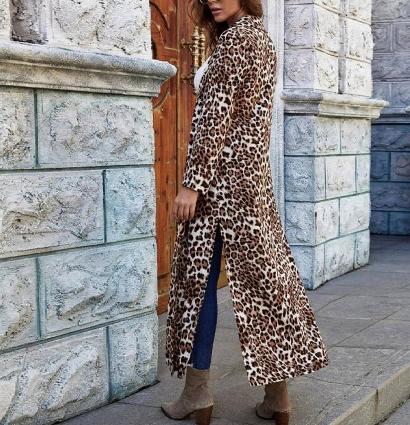Dee Unique Cardigan-Leopard.