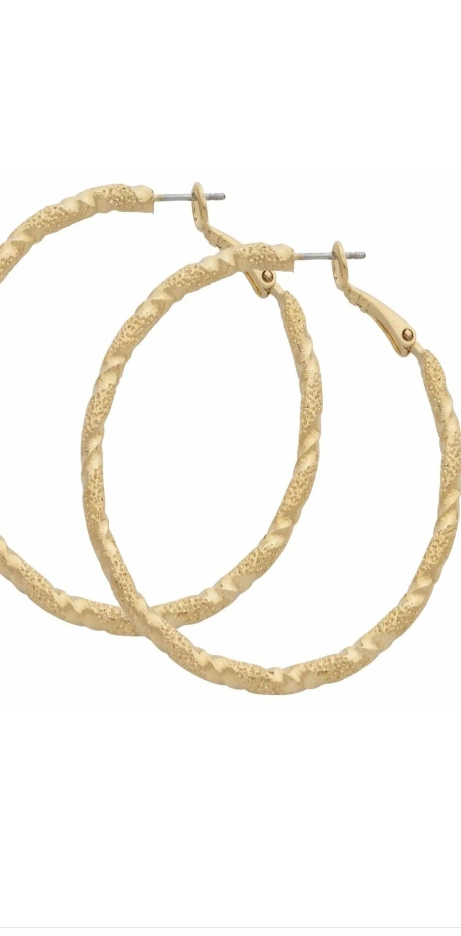 Old School Hoop Earrings-Gold.