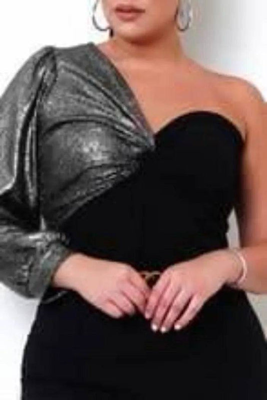Plus Size Sparkling Top-Black.