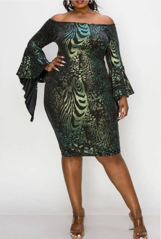 Swing Back Midi Plus Dress-Multi Green.