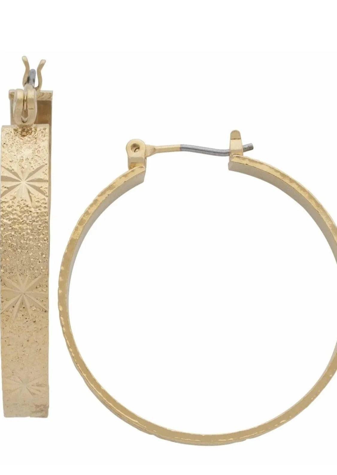 Twinkle Star Hoop Earrings-Gold.